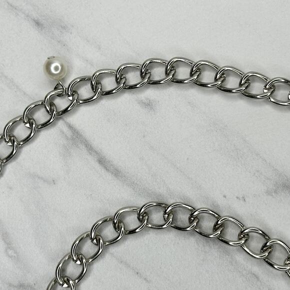 Faux Pearl Beaded Silver Tone Metal Chain Link Belt - One Size - 40" Adjustable - Picture 5 of 11